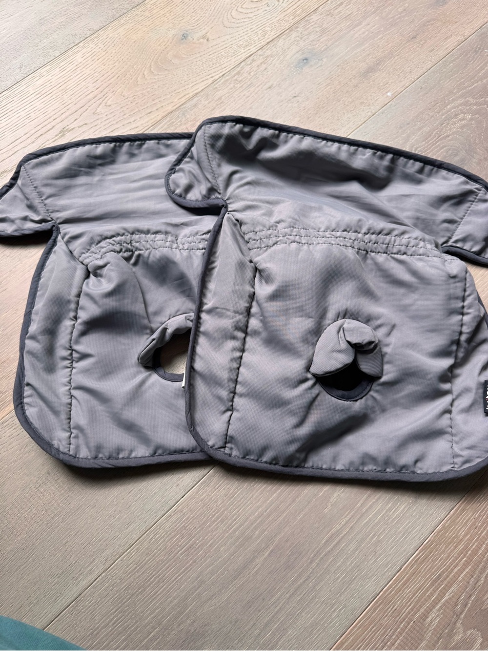 Gray Padded Kids Carseat Protector